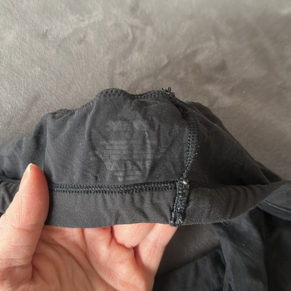 SKIMS Fits Everybody Scoop Bralette - Picture 9 of 9